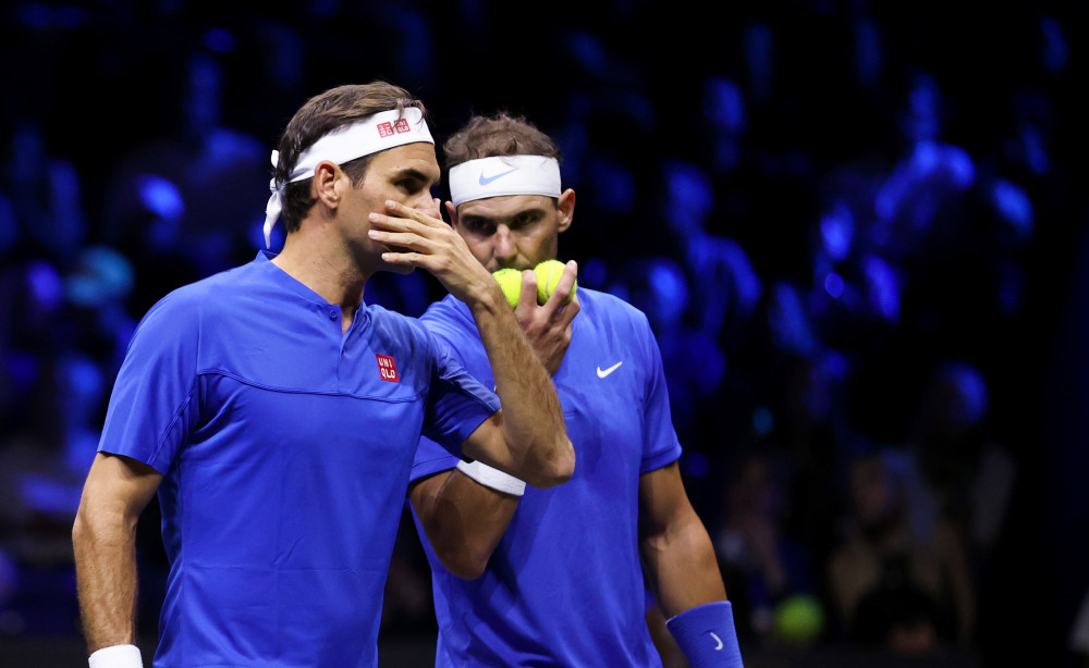 包含日本网球队绝杀澳大利亚网球队，费德勒完成帽子戏法的词条