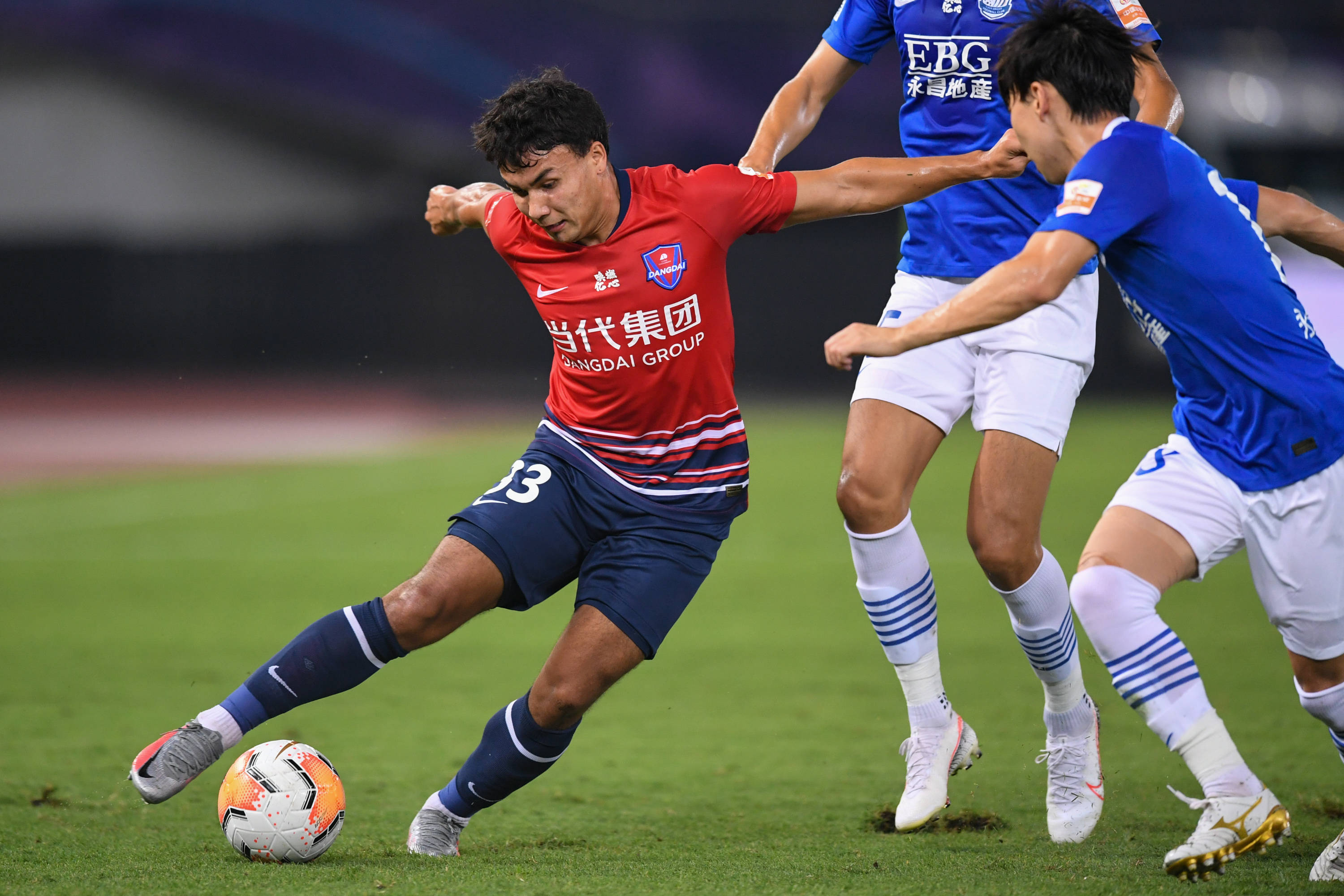 关于河南建业决战石家庄永昌，绝不言败！的信息