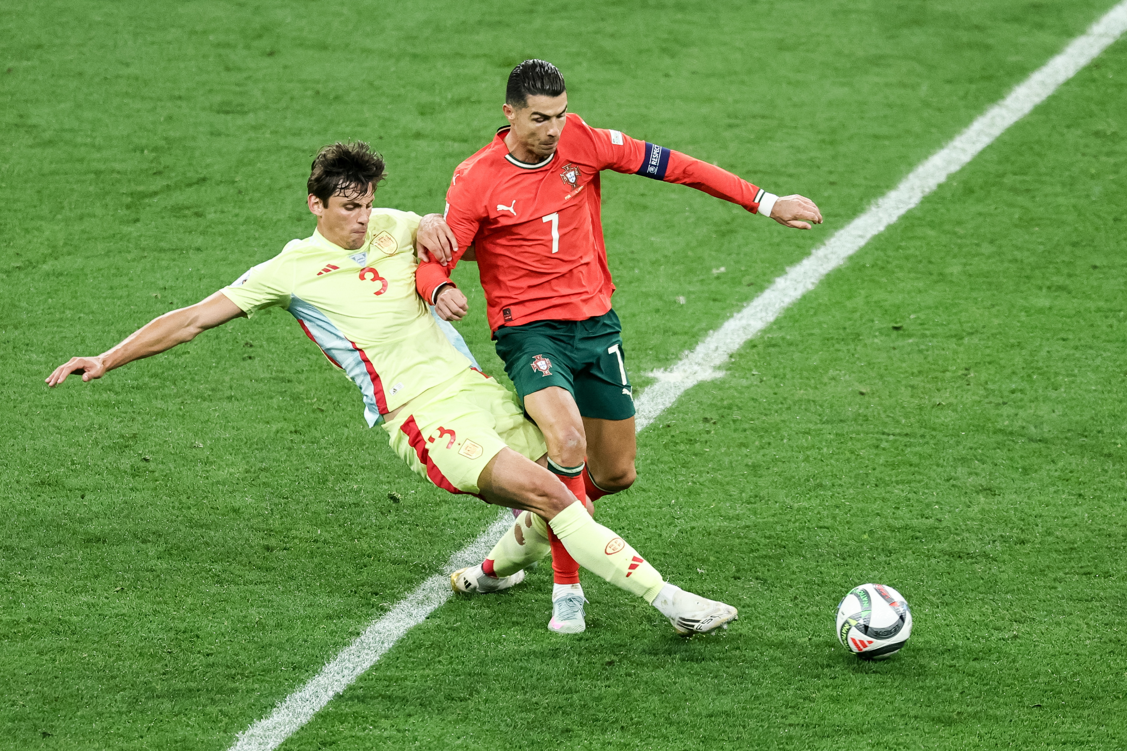 包含国际足球比赛中一支球队实现大逆转的词条 包含国际足球比赛中一支球队实现大逆转的词条