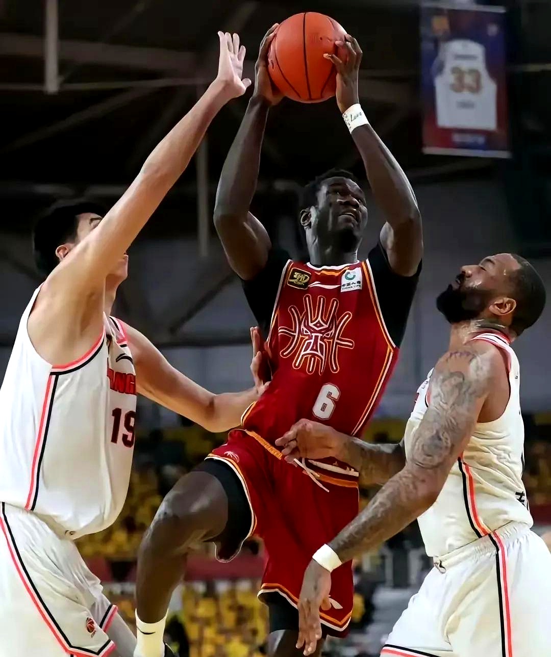 关于球队实力悬殊,但比赛结果难以预料的信息 关于球队实力悬殊,但比赛结果难以预料的信息