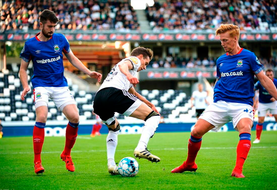 斯帕尔主场大捷，球队士气高昂