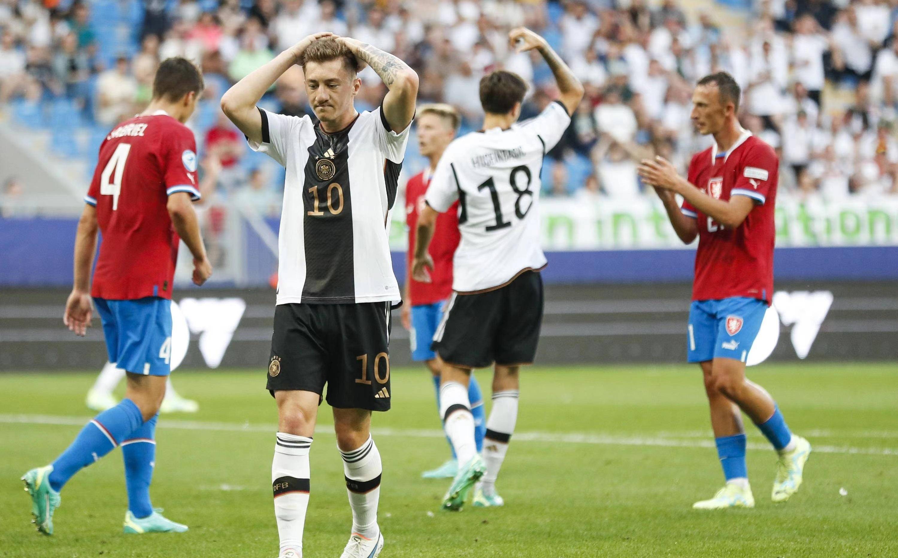 包含英格兰球队表现不俗,晋级欧洲杯半决赛的词条 包含英格兰球队表现不俗,晋级欧洲杯半决赛的词条