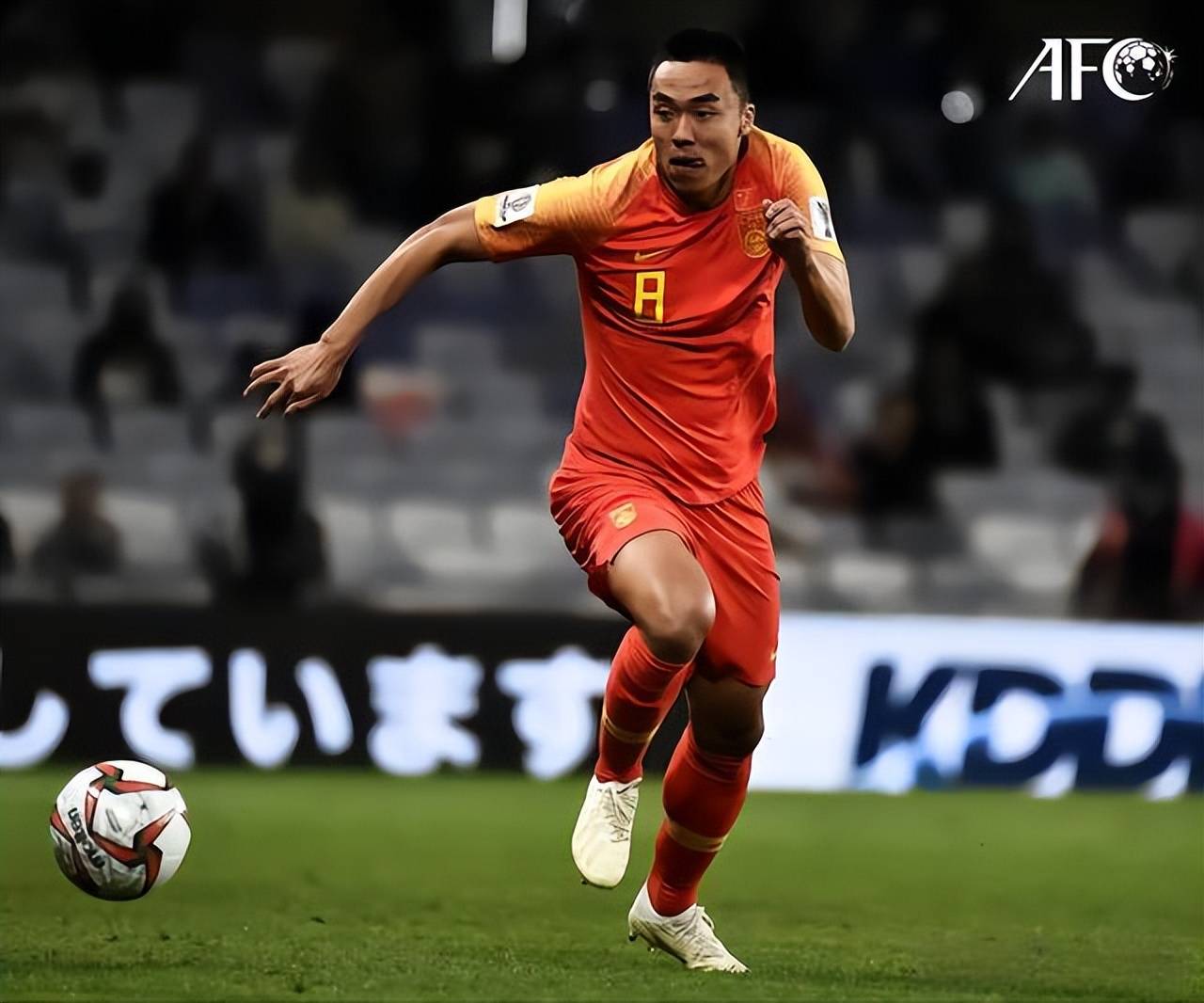 体育界风云再起,女子足球队肆意崛起! 体育界风云再起,女子足球队肆意崛起!