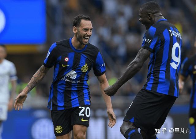 佛罗伦萨迎胜,继续巩固积分榜位置 佛罗伦萨迎胜,继续巩固积分榜位置