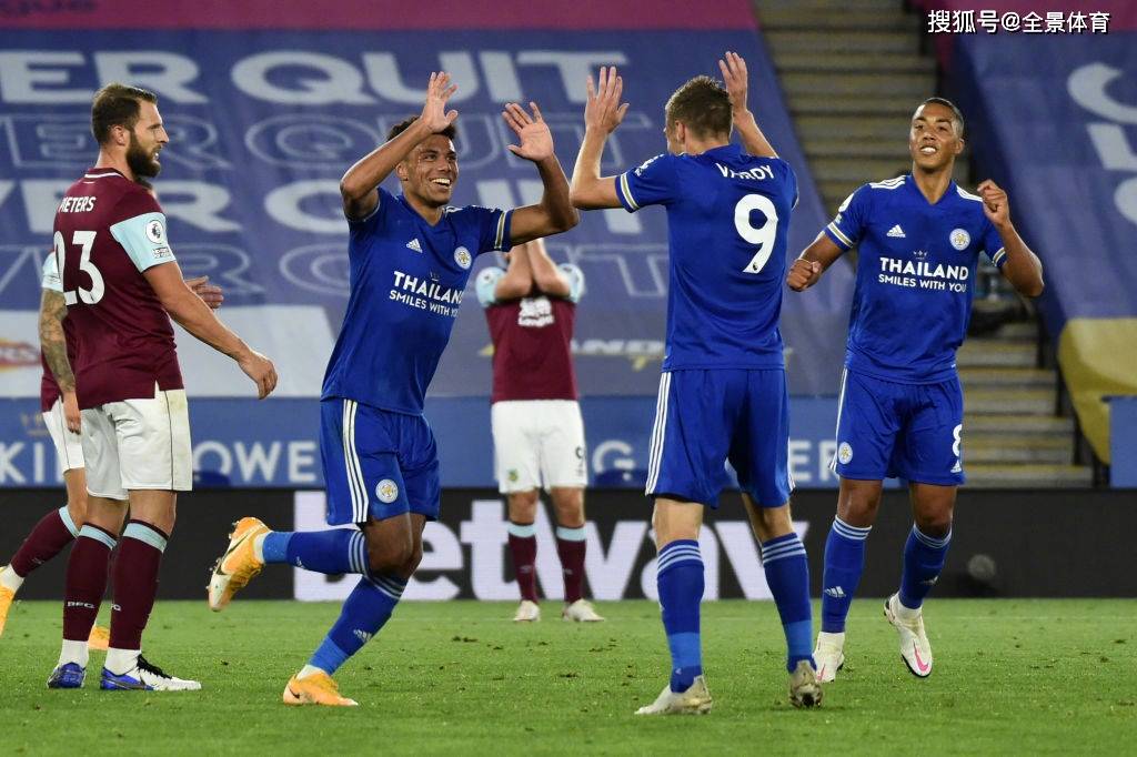 利物浦客场大胜，雄鹿登顶积分榜的简单介绍