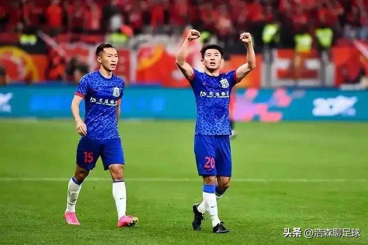 包含上海绿地申花客场取胜广州恒大，实力展现的词条