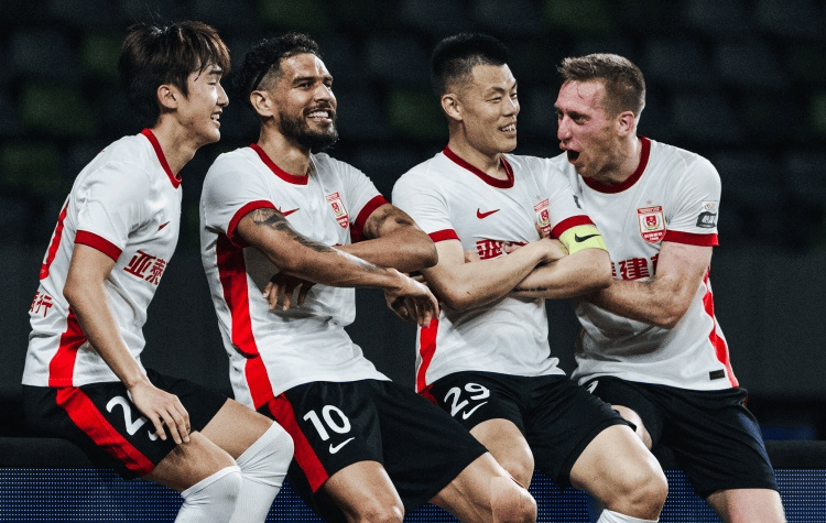 长春亚泰球员伤愈复出，将增强球队实力