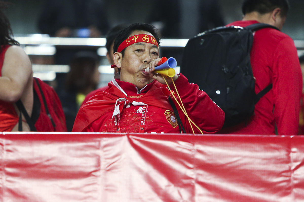 包含韩国运动员赢得头名，获得称赞的词条