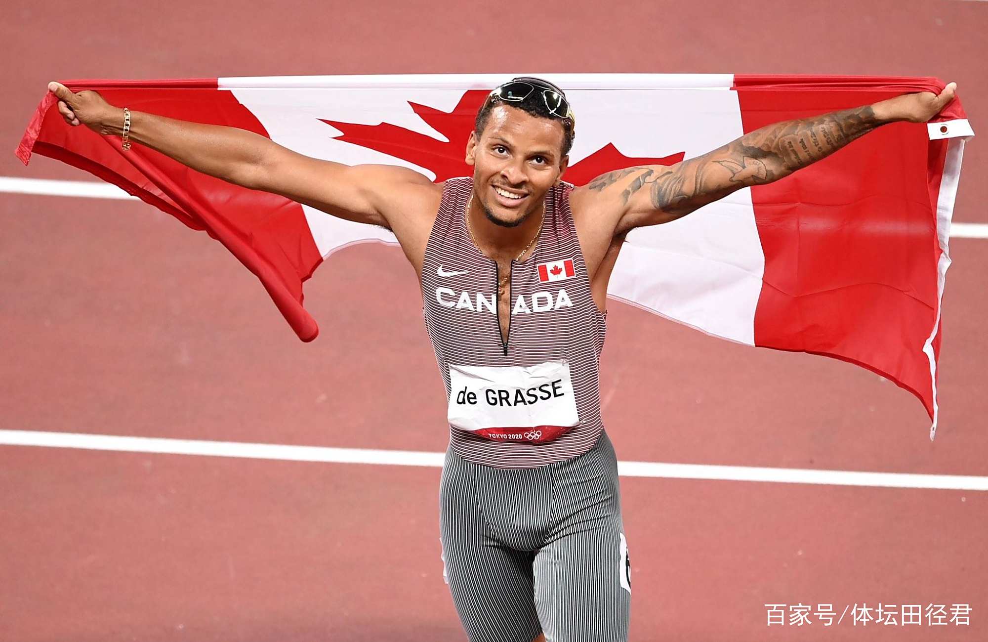 关于菲律宾运动员创造佳绩，夺冠颂扬的信息