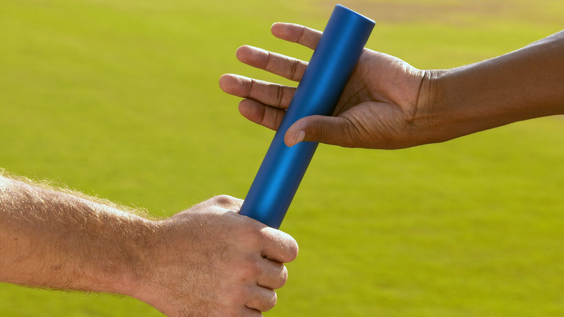 勇士客场力克篮网,克莱·汤普森末节爆发成关键先生