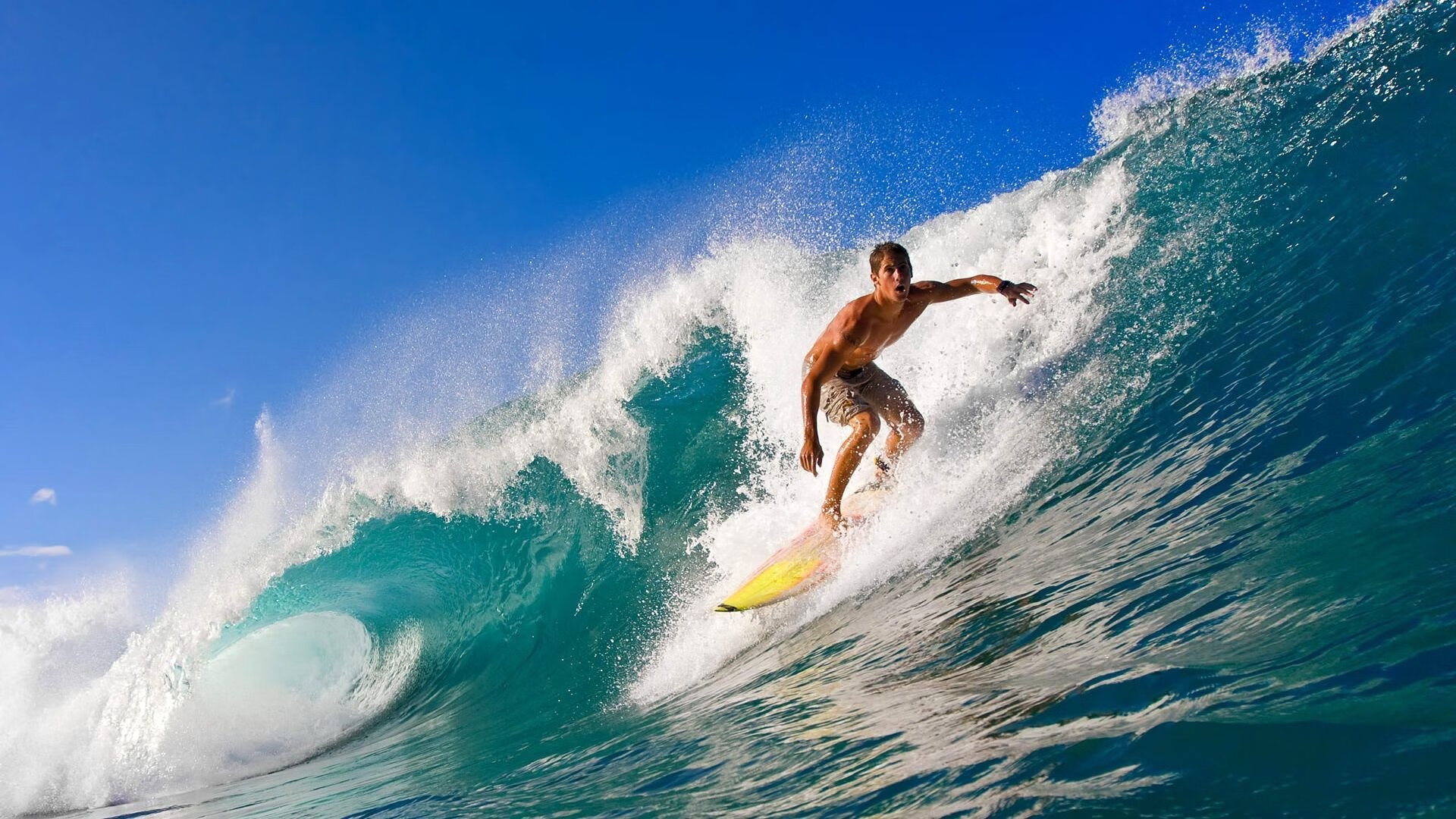 绝杀与惊艳，法国队终场奇迹与李梓嘉羽坛新星的交响